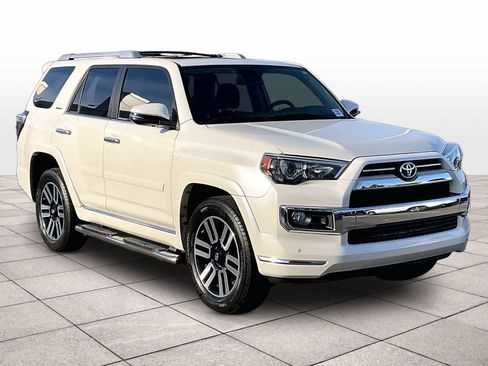 Used 2020 Toyota 4Runner Limited image 2