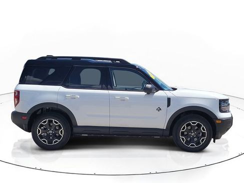 Used 2025 Ford Bronco Sport Outer Banks w/ Outer Banks Tech Package+ AWD/4WD image 4