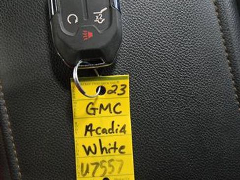 Certified 2023 GMC Acadia AT4 w/ Technology Package AWD/4WD image 26