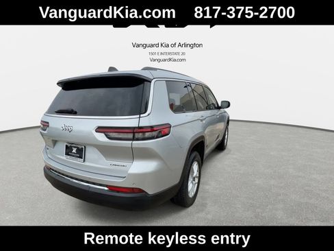 Used 2022 Jeep Grand Cherokee L Laredo w/ Luxury Tech Group I RWD image 9