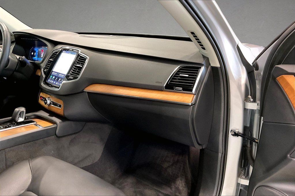 Certified 2023 Volvo XC90 B6 Plus w/ Protection Package Premier AWD/4WD image 28