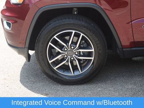 Used 2020 Jeep Grand Cherokee Limited AWD/4WD image 28