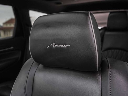 Used 2023 Buick Enclave Avenir w/ Avenir Technology Package FWD image 25