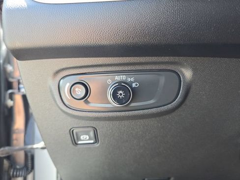 Certified 2020 GMC Terrain SLE FWD image 22