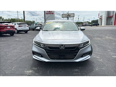 Used 2019 Honda Accord EX-L image 2