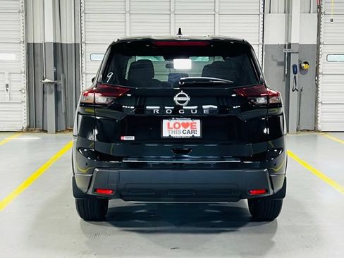 New 2026 Nissan Rogue SV FWD image 14
