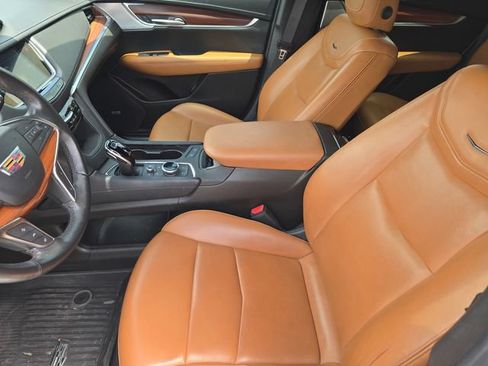 Used 2024 Cadillac XT5 Premium Luxury w/ Technology Package FWD image 19