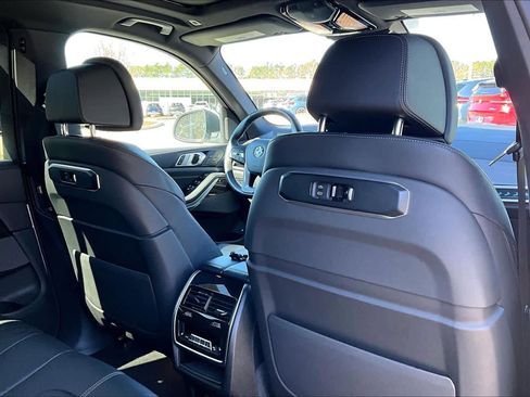 Used 2025 BMW X5 xDrive50e image 20