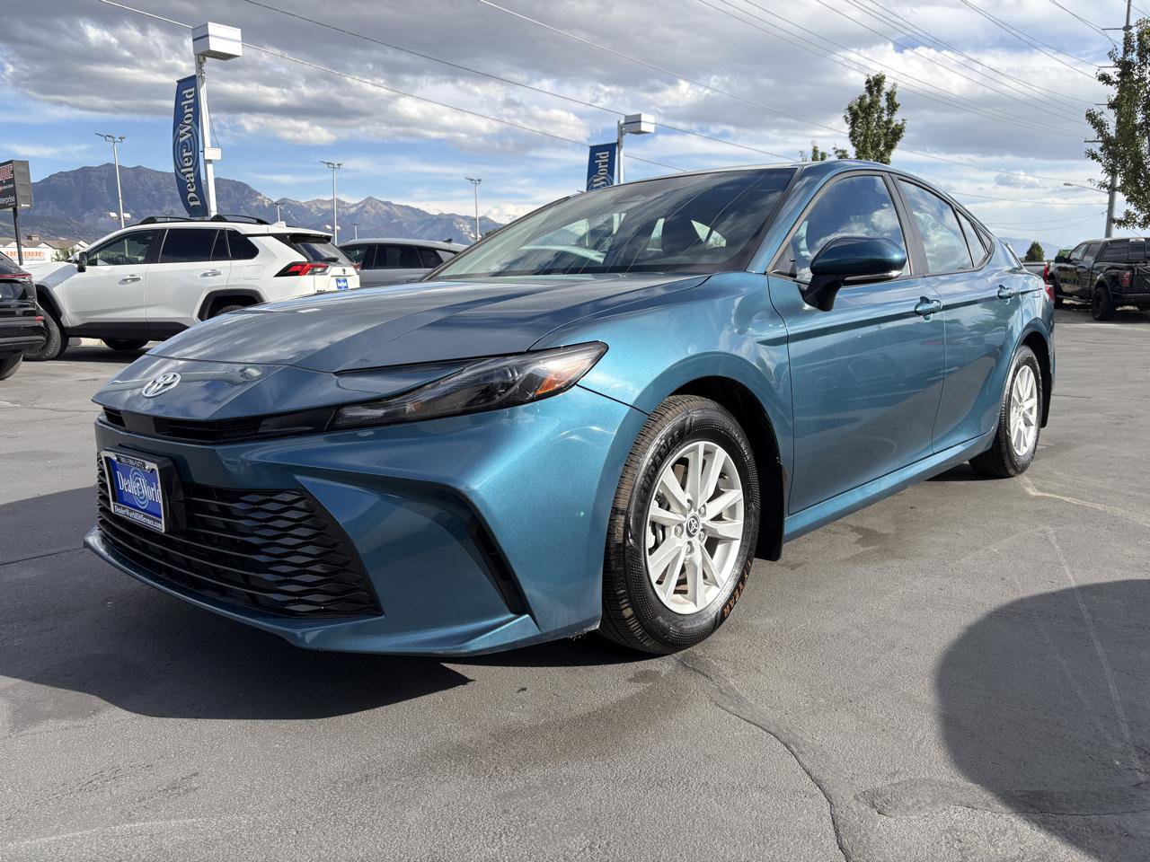 Used 2025 Toyota Camry LE w/ Convenience Package FWD image 3