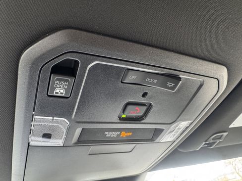 New 2026 Toyota Tundra Limited image 32