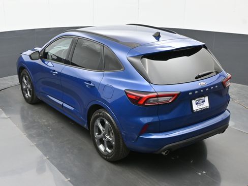 Used 2023 Ford Escape ST-Line image 30