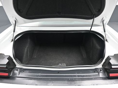 Used 2019 Dodge Challenger SRT Hellcat Redeye image 45