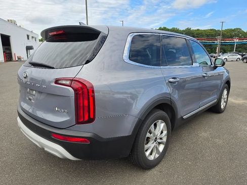 Used 2021 Kia Telluride LX AWD/4WD image 6