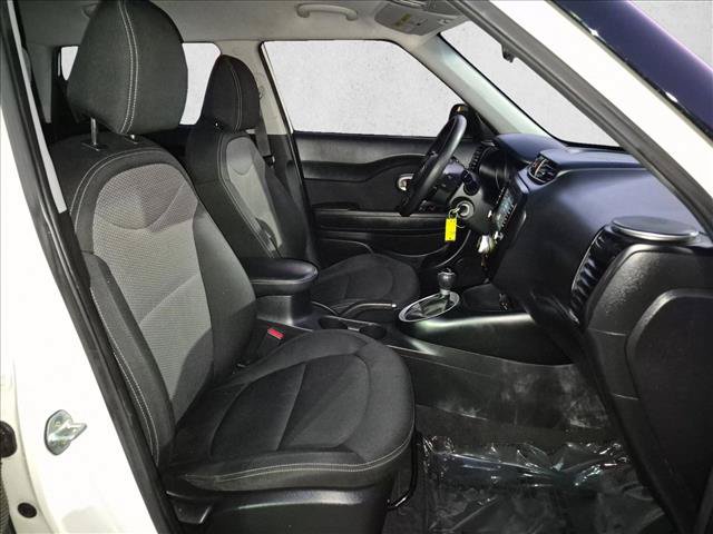 Used 2019 Kia Soul + FWD image 19