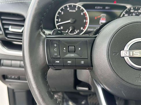 Certified 2023 Nissan Rogue SV w/ SV Premium Package image 22