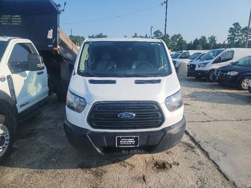Used 2019 Ford Transit 150 130 Low Roof RWD image 3