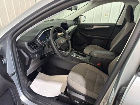 Certified 2022 Ford Escape SE w/ Convenience Package image 2