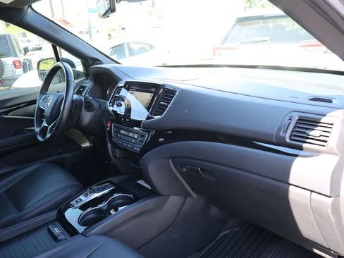 Certified 2021 Honda Passport Elite image 9