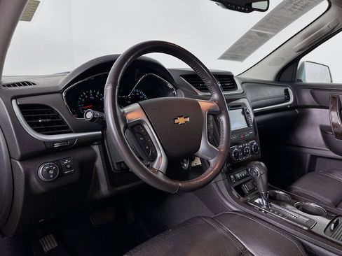 Used 2015 Chevrolet Traverse LTZ AWD/4WD image 13