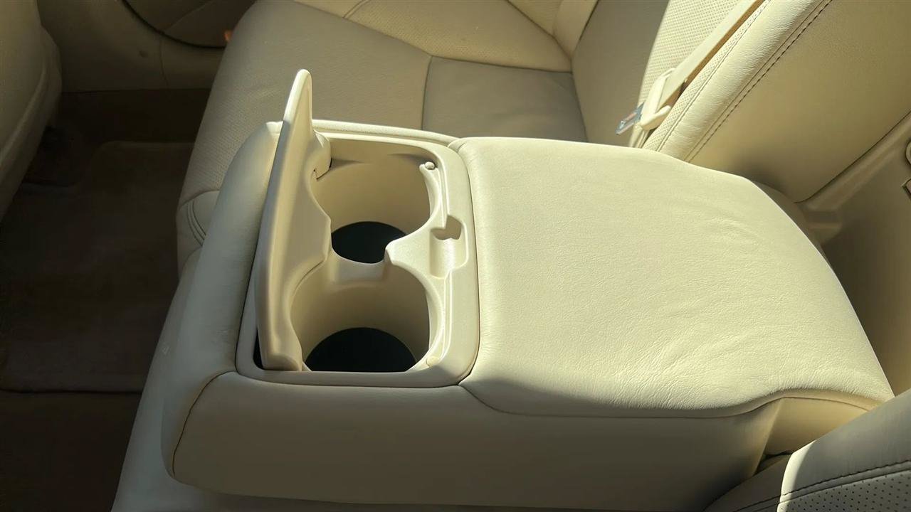 Used 2010 Lexus ES 350 FWD image 44