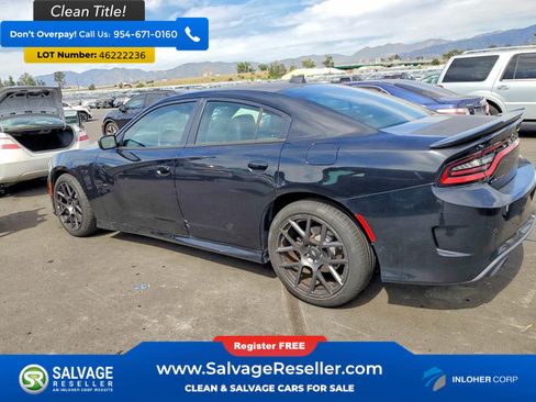 Used 2017 Dodge Charger R/T RWD image 3