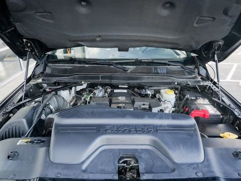 Used 2021 RAM 3500 Laramie w/ Night Edition image 31