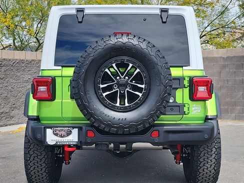 New 2026 Jeep Wrangler Unlimited Rubicon AWD/4WD image 2