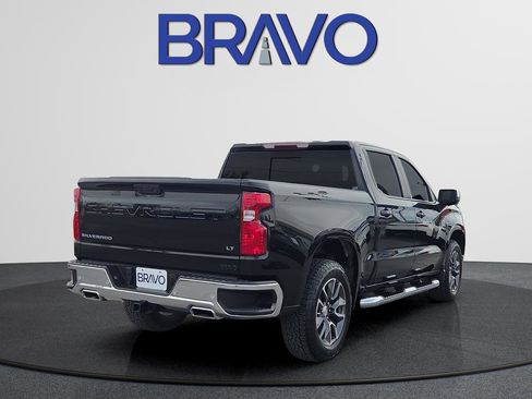 Used 2025 Chevrolet Silverado 1500 LT w/ Z71 Off-Road Package AWD/4WD image 4