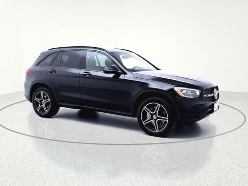 Used 2022 Mercedes-Benz GLC 300 image 9