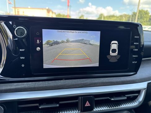 Used 2023 Kia K5 EX image 17