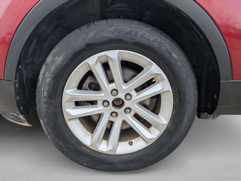 Used 2016 Ford Explorer FWD image 24