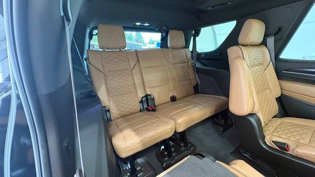 Used 2023 Cadillac Escalade Sport w/ LPO, ONYX Package AWD/4WD image 30