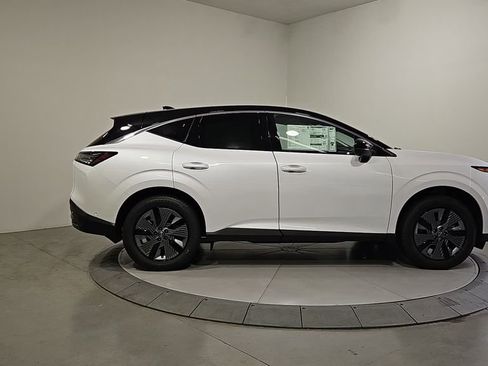 New 2025 Nissan Murano SL image 6
