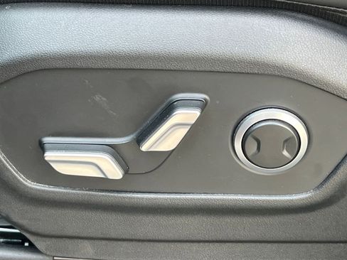 Used 2025 Hyundai Santa Fe SEL image 22