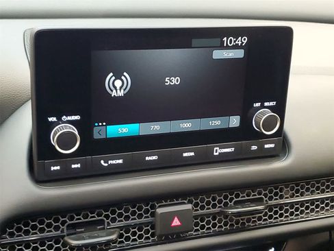 Certified 2025 Honda HR-V Sport image 4