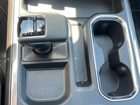 New 2026 Chevrolet Silverado 1500 RST w/ Dark Appearance Package AWD/4WD image 15