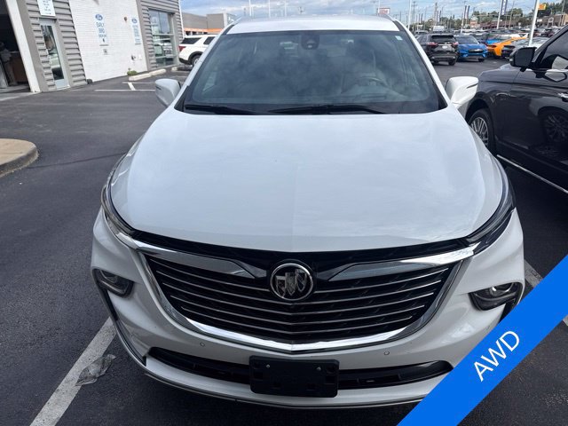 Used 2024 Buick Enclave Premium AWD/4WD image 2