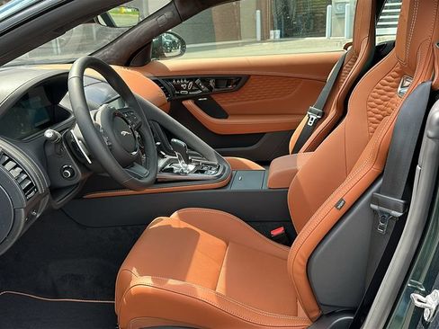 New 2024 Jaguar F-TYPE Coupe AWD image 10