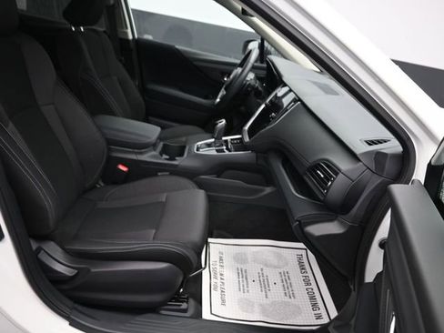 Used 2025 Subaru Outback Premium image 8