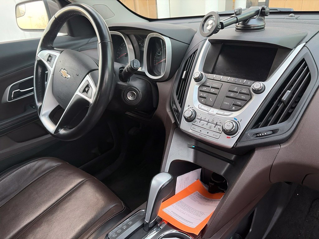 Used 2012 Chevrolet Equinox LT AWD/4WD image 11