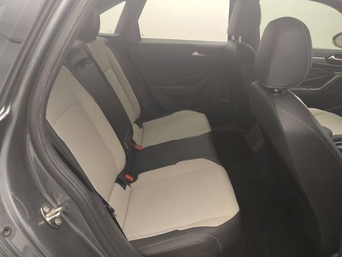 Used 2019 Volkswagen Jetta R-Line FWD image 19