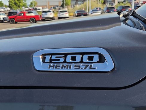 Used 2022 RAM 1500 Big Horn AWD/4WD image 15