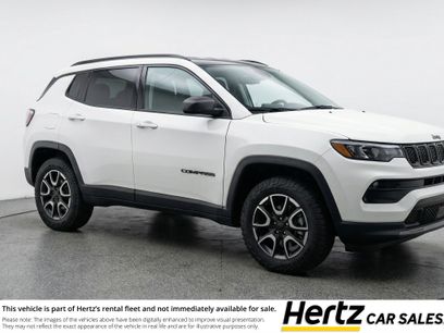 Used 2025 Jeep Compass Trailhawk
