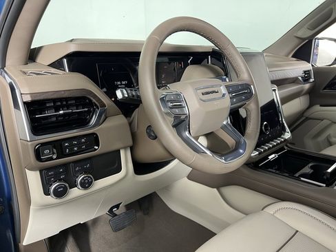 Used 2025 GMC Yukon Denali image 23