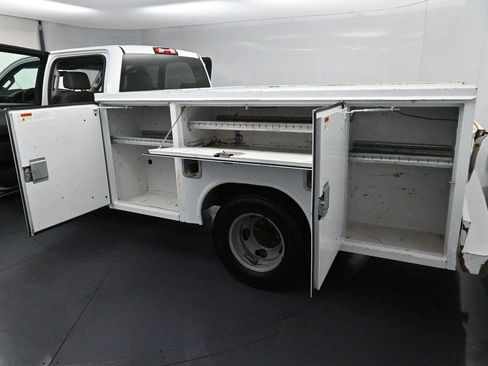 Used 2019 Chevrolet Silverado 3500 W/T w/ WT Convenience Package AWD/4WD image 9