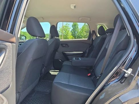 Used 2021 Nissan Rogue S FWD image 29