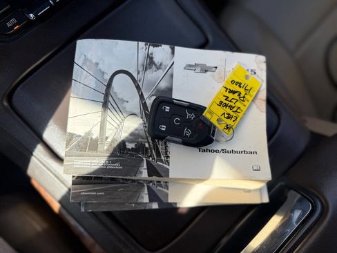 Used 2015 Chevrolet Tahoe LTZ image 30