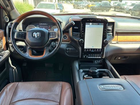 Used 2022 RAM 2500 Limited AWD/4WD image 12
