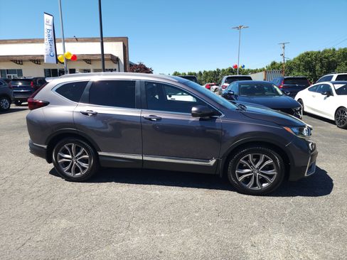 Used 2021 Honda CR-V Touring image 3