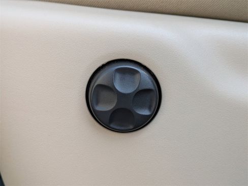 Used 2021 Jeep Grand Cherokee Limited w/ Luxury Group II image 28